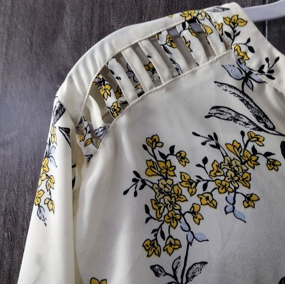 Gently Used Plus Size Women's Tunic 2x - Picture 4 of 4